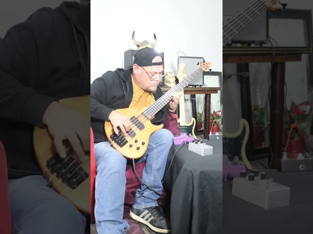 Vídeo relacionado con Behringer OD300 - Pedal de efectos, controles dedicados de tono