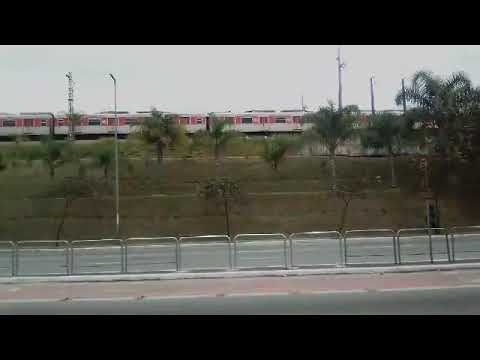 Locomotiva U20 da MRS na Estação Autódromo em 30/06/2023