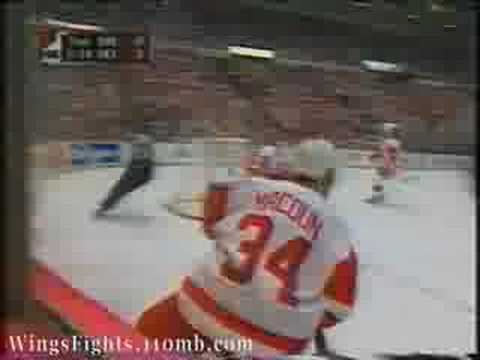 1998 Playoffs Stars @ Red Wings Game 4