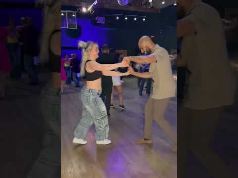 Salsa on 2 social dance