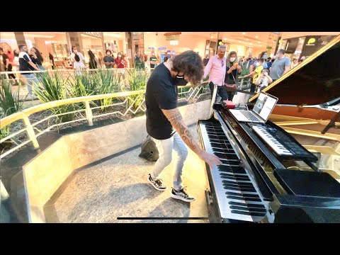 Billie Jean Michael Jackson (Piano Shopping Mall)