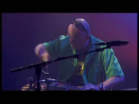 Pateras/Baxter/Brown: Set, ABCTV, 2006