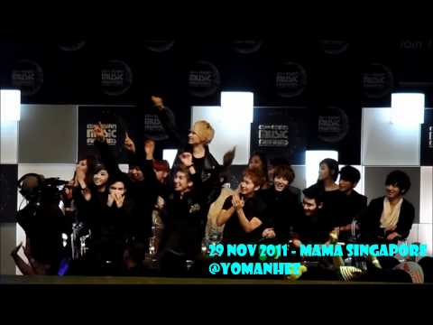 [HD Fancam] 111129 MAMA SG - SJ Cheering Baek Jiyoung on