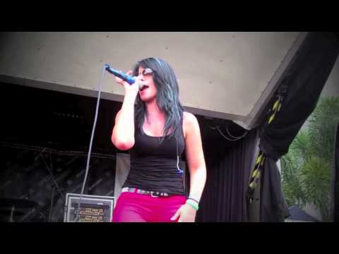 AVENIDA ZERO WARPED TOUR 2012