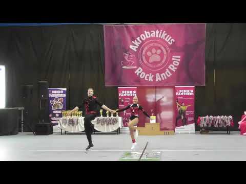 Polyánki Benedek (RÓK And Roll SE) - Fórián Kata (Rockin' Board TSE) akrobatika