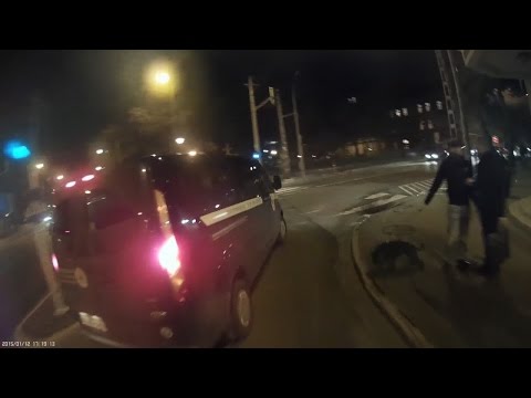 MJK-599 Crisis ministry cuts in - Krízis szolgálat bevág elém