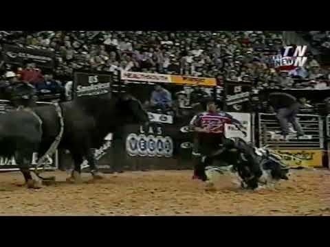 Juice Monkey bucks Jim Sharp - 02 PBR Finals