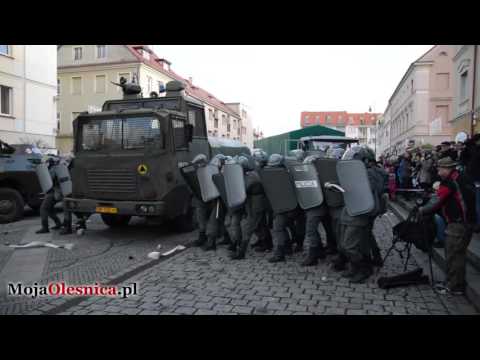 12.12.2015 Oleśnica - inscenizacja stanu wojennego