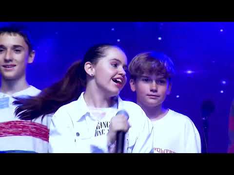 Lara Trpčeska (🇲🇰 JESC 2022) - First live performance of her single Za Ovoj Svet (This World)