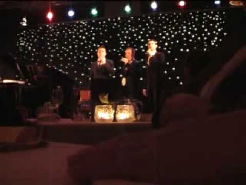 In the gloaming by The Celtic Tenors