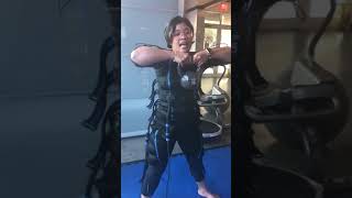 Hani Wants You to try the 20 Minute Electric Workout Challenge!