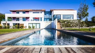 preview picture of video 'Villa Horizon, Ultra modern 7 Bedroom Vacation rental near BIARRITZ, South West of France'
