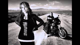 Katey Segal - Sons Of Anarchy - Greensleeves