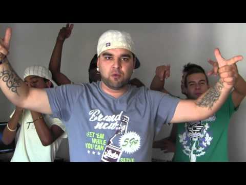 Rafa G, Golden G, Tutuya MC, Ps Akel Mc, Kenny, Marroquino,  Dani - Nunca Estas Só (Video)