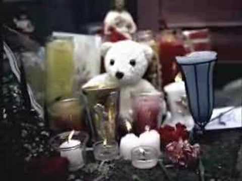 Videoclip de Just a Moment (feat. Quan) — Nas