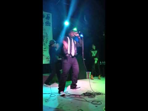 YK of Grim Muzik performing Everybody Gangsta LIVE at Indie Music Nite!!! @TheRealestYK @GrimMuzik