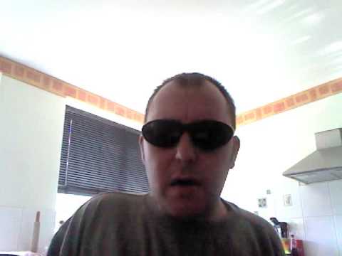 Kickin and Screamin video