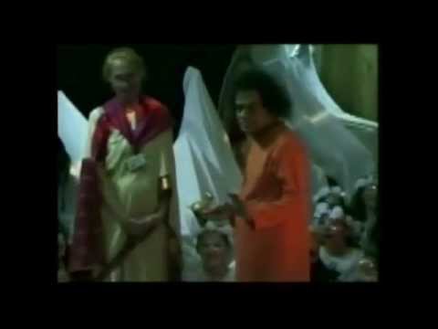 Sathya  Sai Baba   Video    Miracles & Miracles