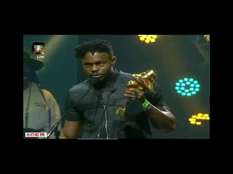 LADIPOE MAVINS WINS HEADIES BEST COLLABO 2021 Know You ft Simi