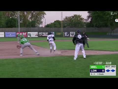 Franciso Farjardo of the @londonmajors  ties the ballgame at 1-1