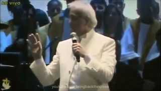 preview picture of video 'Benny Hinn - Holy Fire Rains in São Paulo'