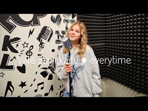 DLoud vaikai. Viltė Savickaitė - Everytime (Britney Spears)