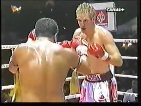 EKKELBOOM VS AKECHUMPOL