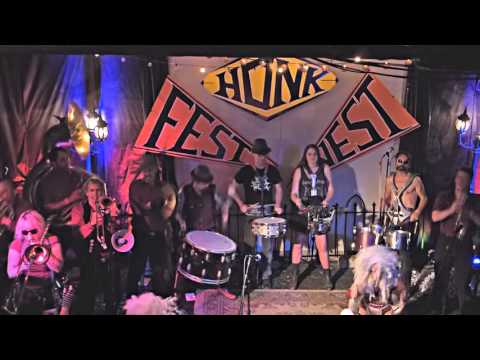 Honk!Fest West 2015: Extra Action Marching Band 