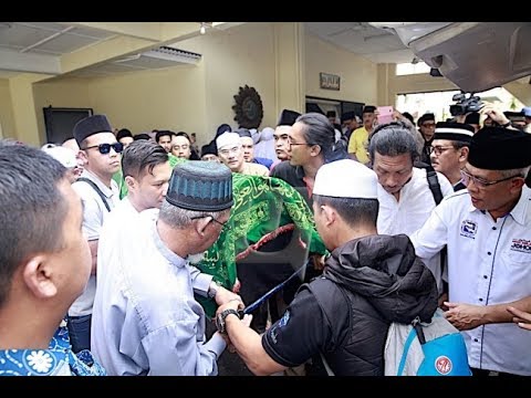 ✅  Biar tiada ilmu, tetapi ada adab - Khir Rahman pegang pesanan arwah A. Rahman Hassan