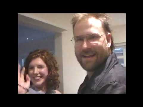 Mel Blue- My Heart's in your Hands (Official Music Visialiser)