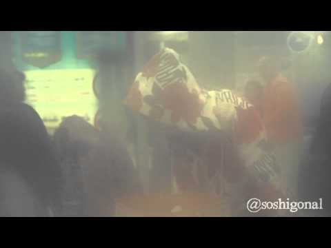 [FANCAM] 120206 4Minute SoHyun & JiHyun @ Suvarnabhumi Airport