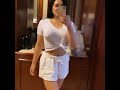 Tante No Bra