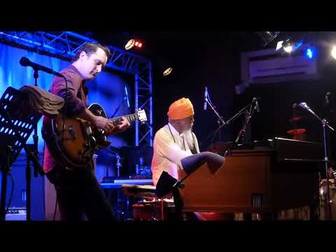 Dr. Lonnie Smith - 1st Set (New Morning - Paris - July 18th 2016)