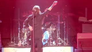 THE BLACK CROWS FIRST TIME AT THE LA FORUM WISER TIME