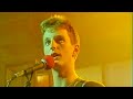 Billy Bragg - The Busy Girl Buys Beauty - Live 1984 HD