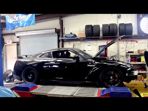 GTR R35 900HP Black Nice