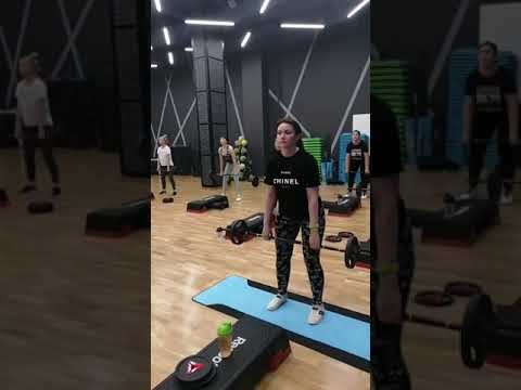 Фитнес медведева. X Fit сердце столицы тренер сайкл.