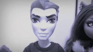 I Heard It Through the Grapevine (Alex &amp; Sierra) Momster High Video