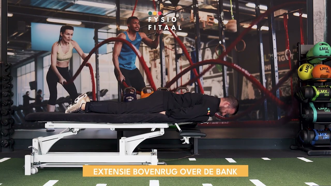 Video thumbnail: Extensie bovenrug over de bank — instructievideo