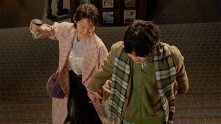 吉岡里帆＆板垣李光人、手つないで階段駆け上がる！　撮影場所はZOZO本社　「ZOZOTOWN」新CM「ブックストア」編