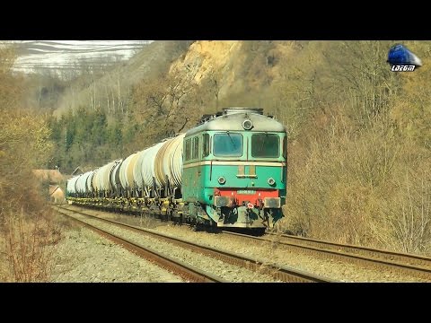 DA60-0672-0 & DA60-0510-2 cu/with Tren CFR MARFA Tanker Trans in Apuseni Mountains - 25 March 2016