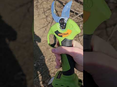 Procraft sada PKA32Li + ES28Li aku reťazová píla + nožnice + aku +nabíjačka