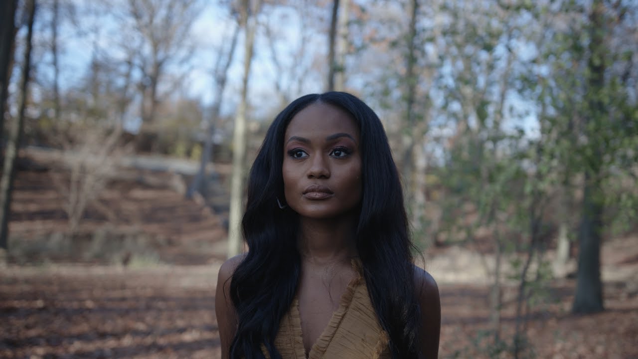Promotional video thumbnail 1 for Martine
