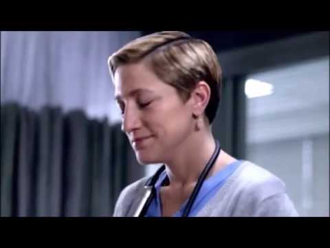 Nurse Jackie.Mrs Akalitus tasers herself