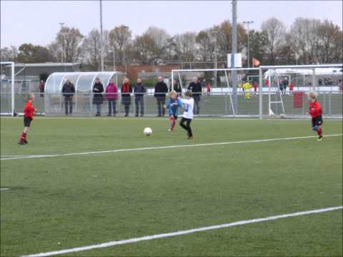 vv Nieuwerkerk F4 - Blijdorp F2 30 november 2013