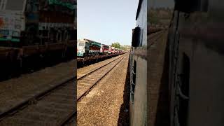 preview picture of video 'Tejas Express Leaves Vilavade in Style'