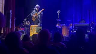 Elvis Costello and the imposters OPPORTUNITY live 10/10/25 mikewozvid