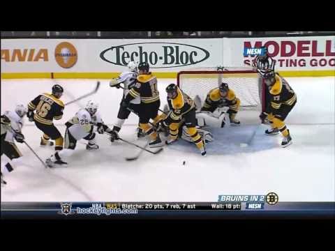 Craig Adams vs Nathan Horton Mar 5, 2011