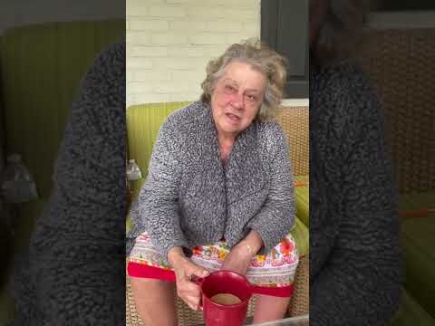 #mothersday #meatballs #sauce #italian #sundaydinner #happymothersday #grouchygranny #granny