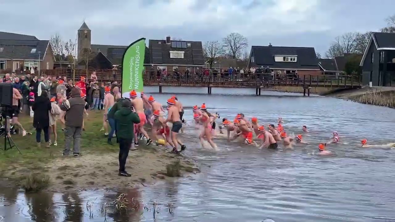 Rouveense “bikkels” trotseren ijskoud water